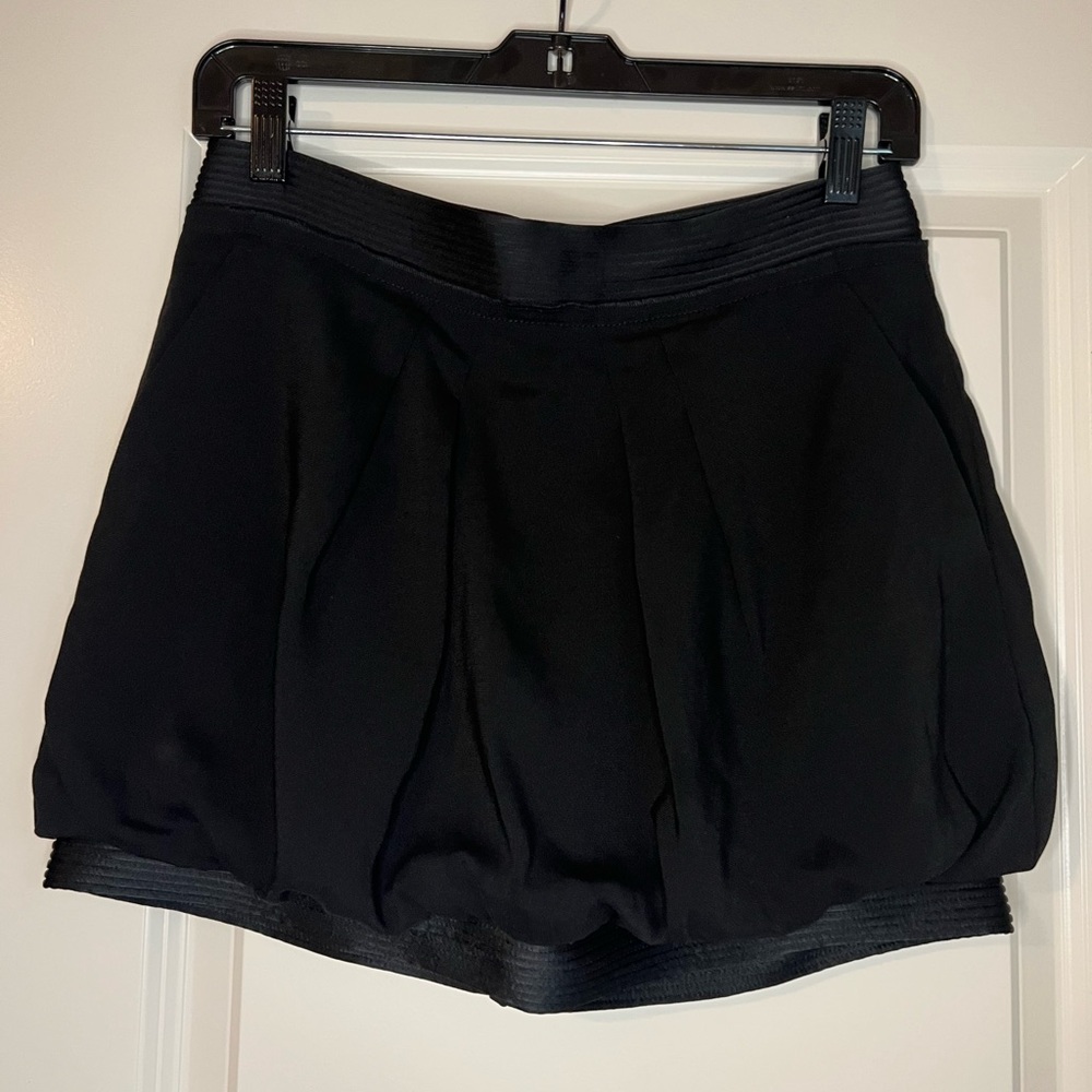 BCBGMaxAzria ballon/bubble mini skirt